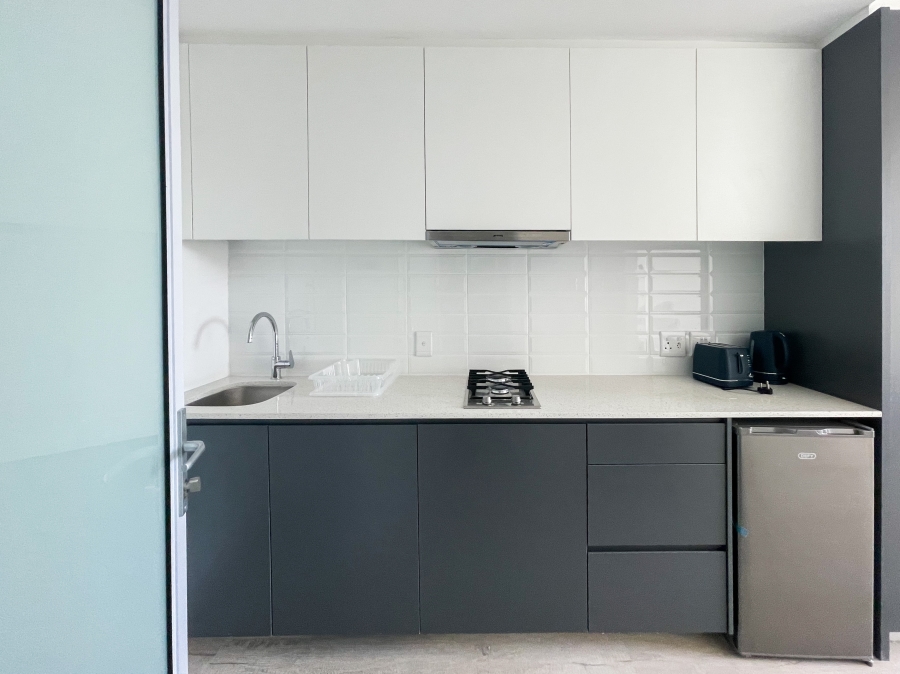 1 Bedroom Property for Sale in Woodstock Western Cape